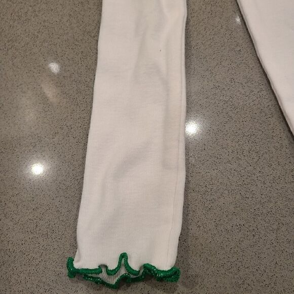 Sara's Prints shirt / Pajama top - Picture 2 of 4